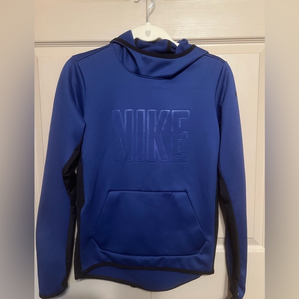 Nike Therma-Fit Royal Blue Sweatshirt